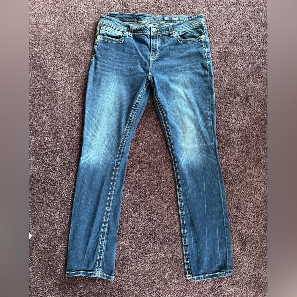 Miss Me Straight Jeans - Picture 3 of 5